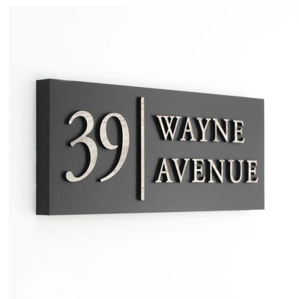 پلاک راهنما نقره ایی